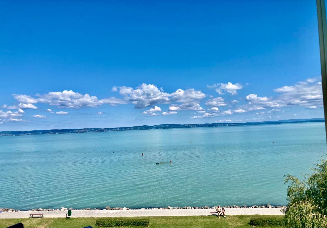 Balaton-Parti Luxus Lakas Apartment Siofok Bagian luar foto
